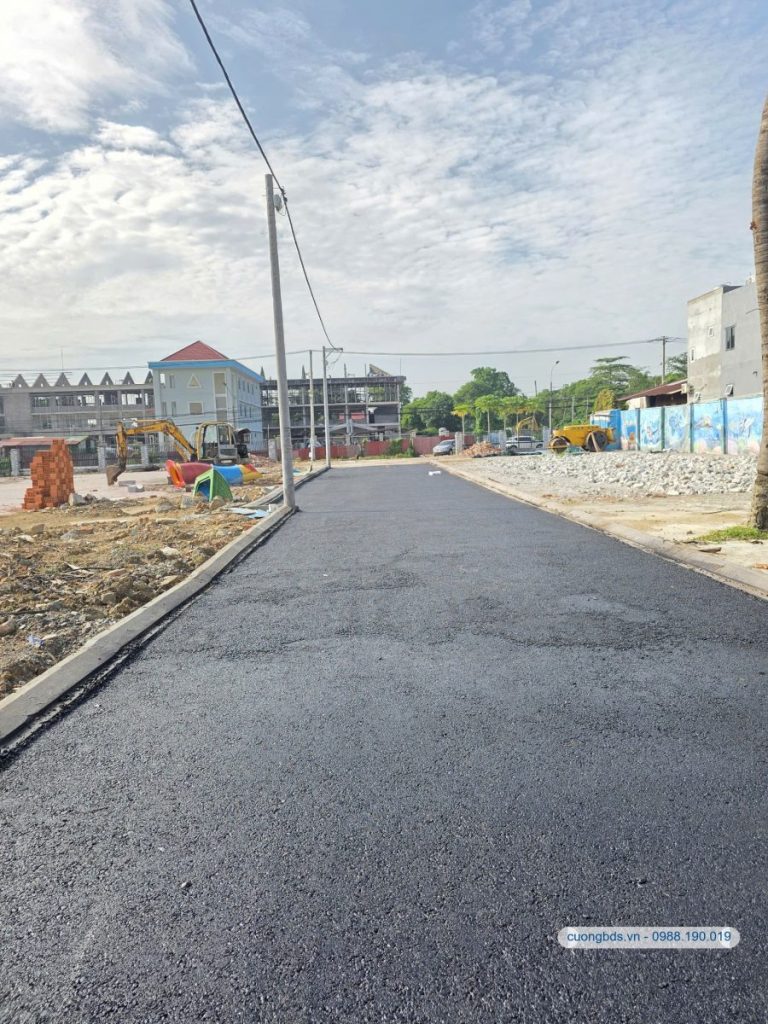 Bán đất 130m2, hẻm Hoàng Minh Chánh gần chợ Hóa An (thổ cư 100%, 6 lô)