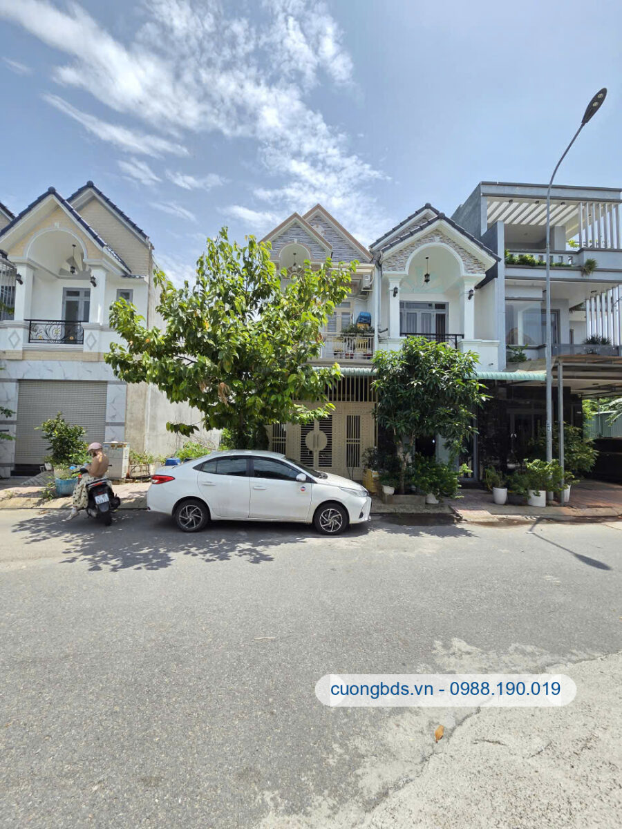 Bán nhà 1T1L 4X16m, đường N2 KDC Phú Hồng Thịnh 8 (không vướng tủ điện)