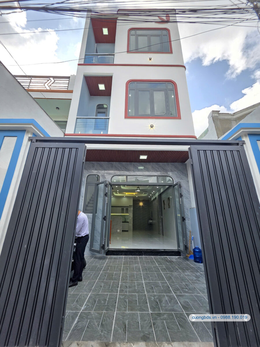 Bán nhà mới 1T2L 4.9x14m, hẻm Nguyễn Thái Học gần chợ Dĩ An 1 (tặng nội thất)