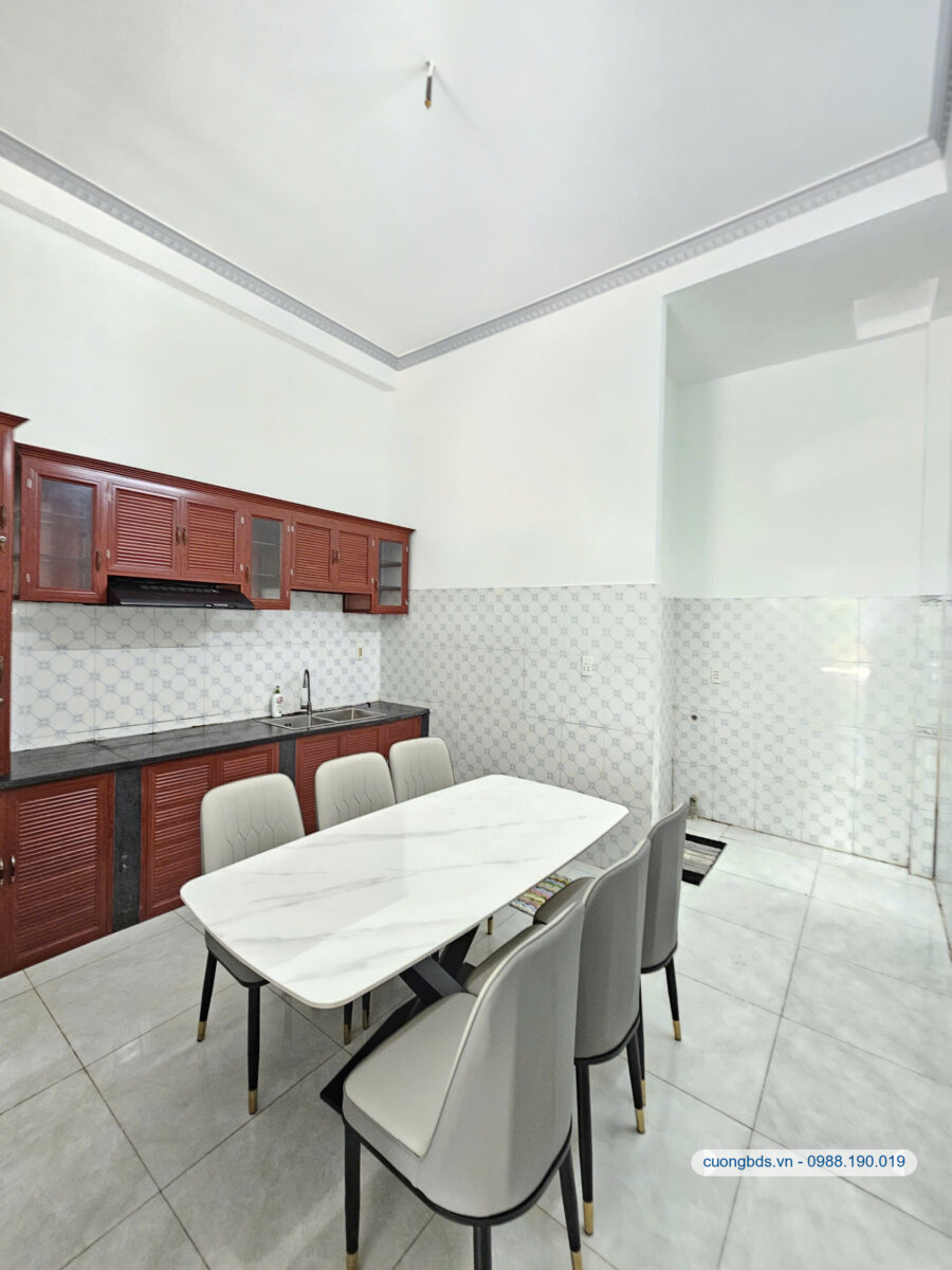 Bán nhà 1T1L 4x15m, KDC Tân Đông Hiệp (tặng nội thất, không vướng cống hoặc cột điện)