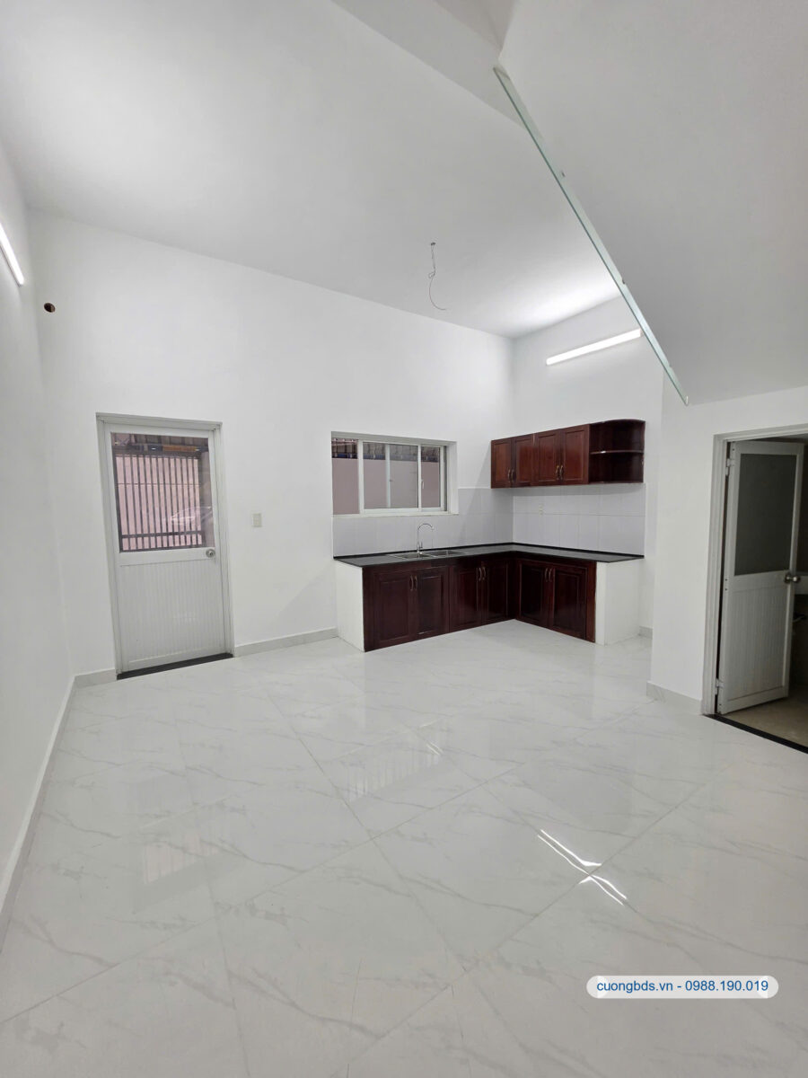Cho thuê nhà 1T1L 5x12m, đường D2 KDC Champaca gần làng đại học (khu khép kín)