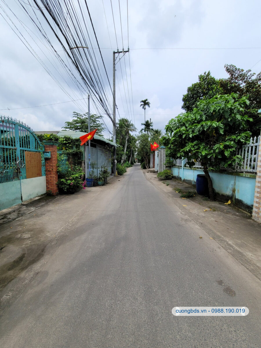Bán đất 6.2x35m, hẻm Bình Thung p.Bình An gần Trường cấp 3