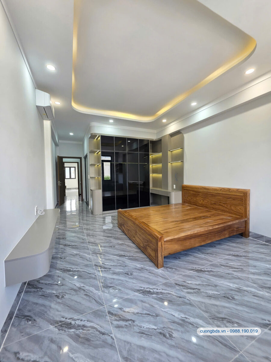 Bán nhà mới 1T3L 4x18m, đường D3 KDC Phú Hồng Thịnh 9 (hoàn công, full nội thất)