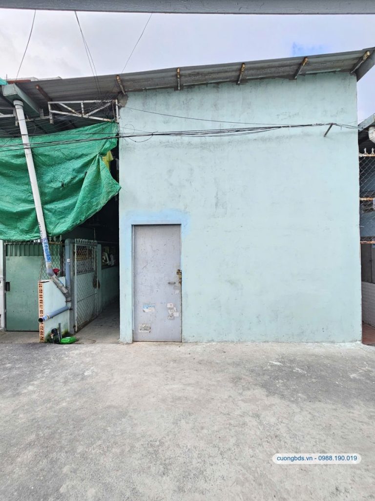 Bán dãy trọ 5.5×27.7m, hẻm Nguyễn Trãi gần Ngã Tư Đồi Mồi (thu 10tr/th)