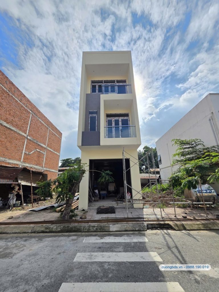 Bán nhà  mới 1T1L 4x15m, đường D1 KDC Đại Quang Minh (hoàn công, không vướng tủ điện)