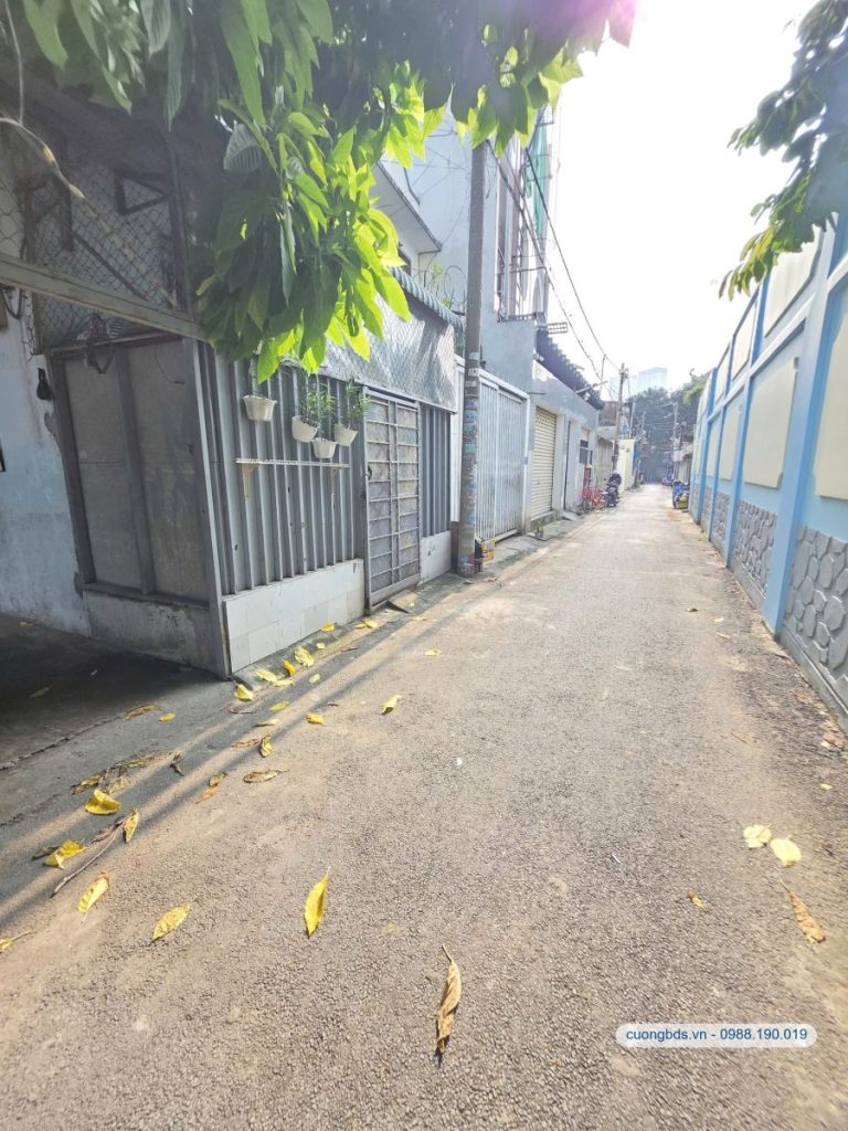 Bán dãy trọ 5.5x19m, hẻm đường số 11 gần Go Dĩ An (thổ cư 100%, thu 10tr/th, giá rẻ)