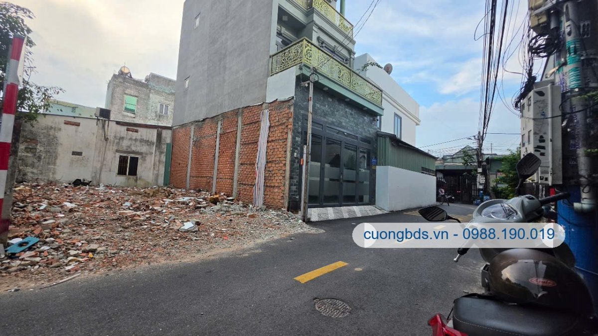 Bán đất 5.1x12m, mặt tiền Cao Bá Quát kế Trường cấp 1,2,3 Dĩ An