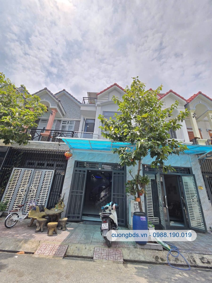 Bán nhà 1T1L+tum 4x15m, đường N5 KDC Phú Hồng Thịnh 8 (không vướng cống)