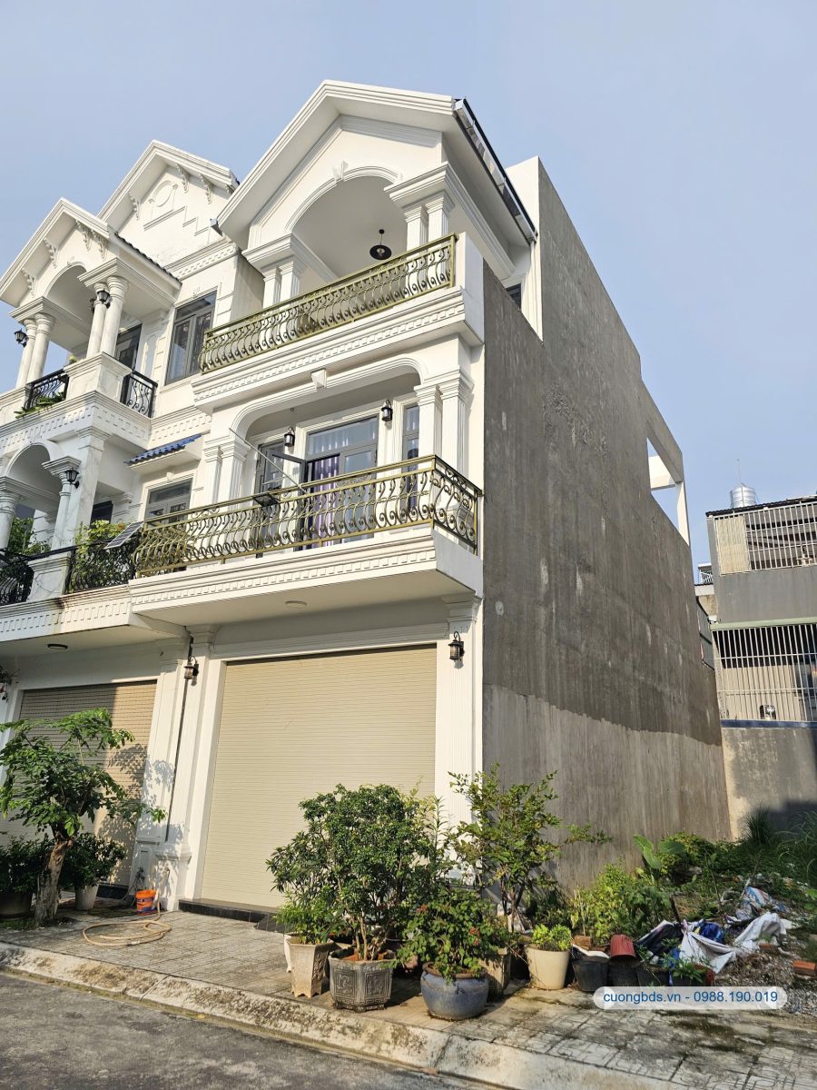 Bán nhà 1T2L 5x17m, đường D4 KDC The Suncity (full nội thất, không vướng cống)