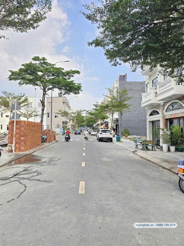 Bán đất 4.5×14.7m, đường D1 KDC Icon Central (trục chính, không vướng)